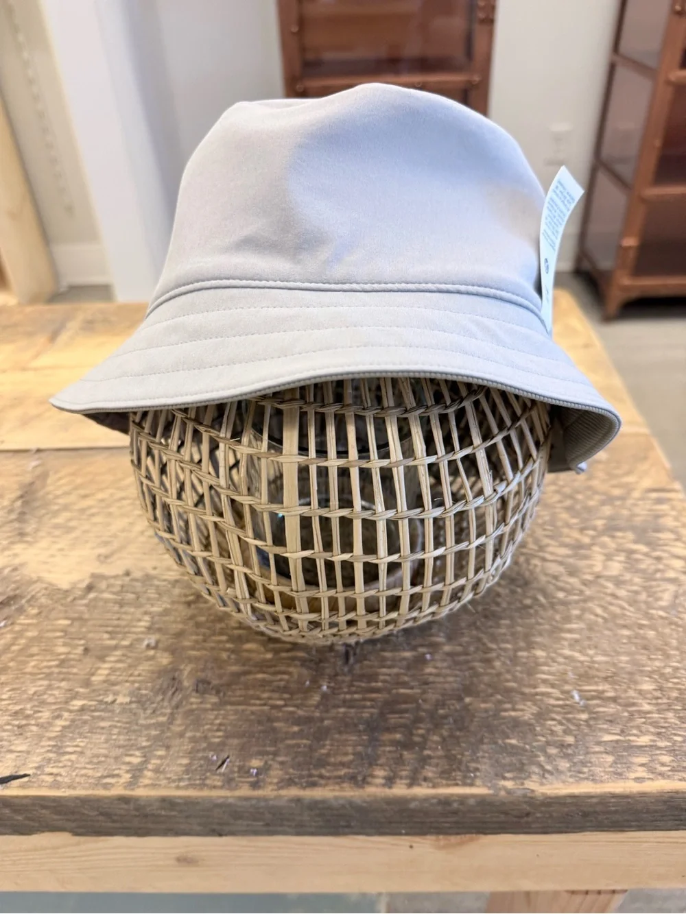 Lululemon Reversible Bucket Hat -Size M/L  - NWT